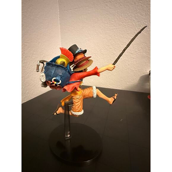 One Piece Monkey D. Luffy Banpresto Figure – Special Color - Picture 3 of 9